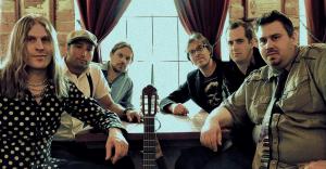 Ransta Trädgård ”Låt bandet gå” 2012 (Jakob Fogelqvist, Johan Pahnke, Phillip Bastin, Benjamin Fogelqvist, Daniel Bergström och Björn Westén).